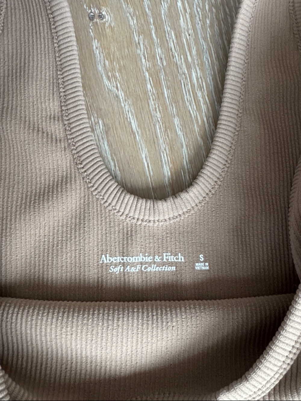 Abercrombie & Fitch Women’s Ribbed One-Piece Bodysuit in Light Blue and Taupe. - Picture 7 of 10